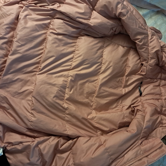 The North Face Jacket Girls - Picture 3 of 12